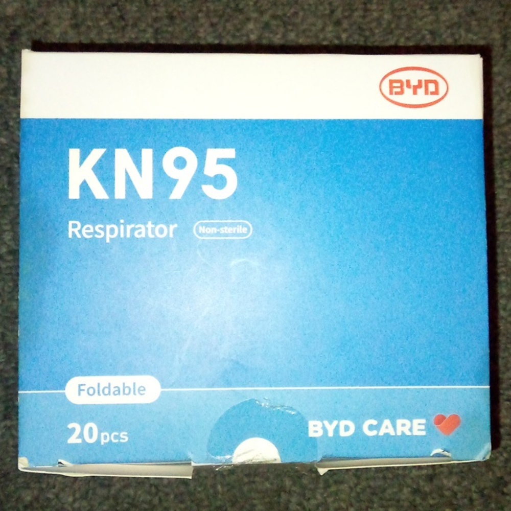 🆕 (20) KN95 Respirator : NoN sterile & foldable & latex free face masks *white* - Picture 4 of 4